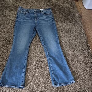 NWT American Eagle High-Rise Skinny Kick Jeans Size 14 Short